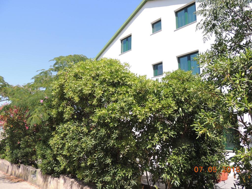 Apartments Suljic - Cash Only Property 스타리 그라드 외부 사진