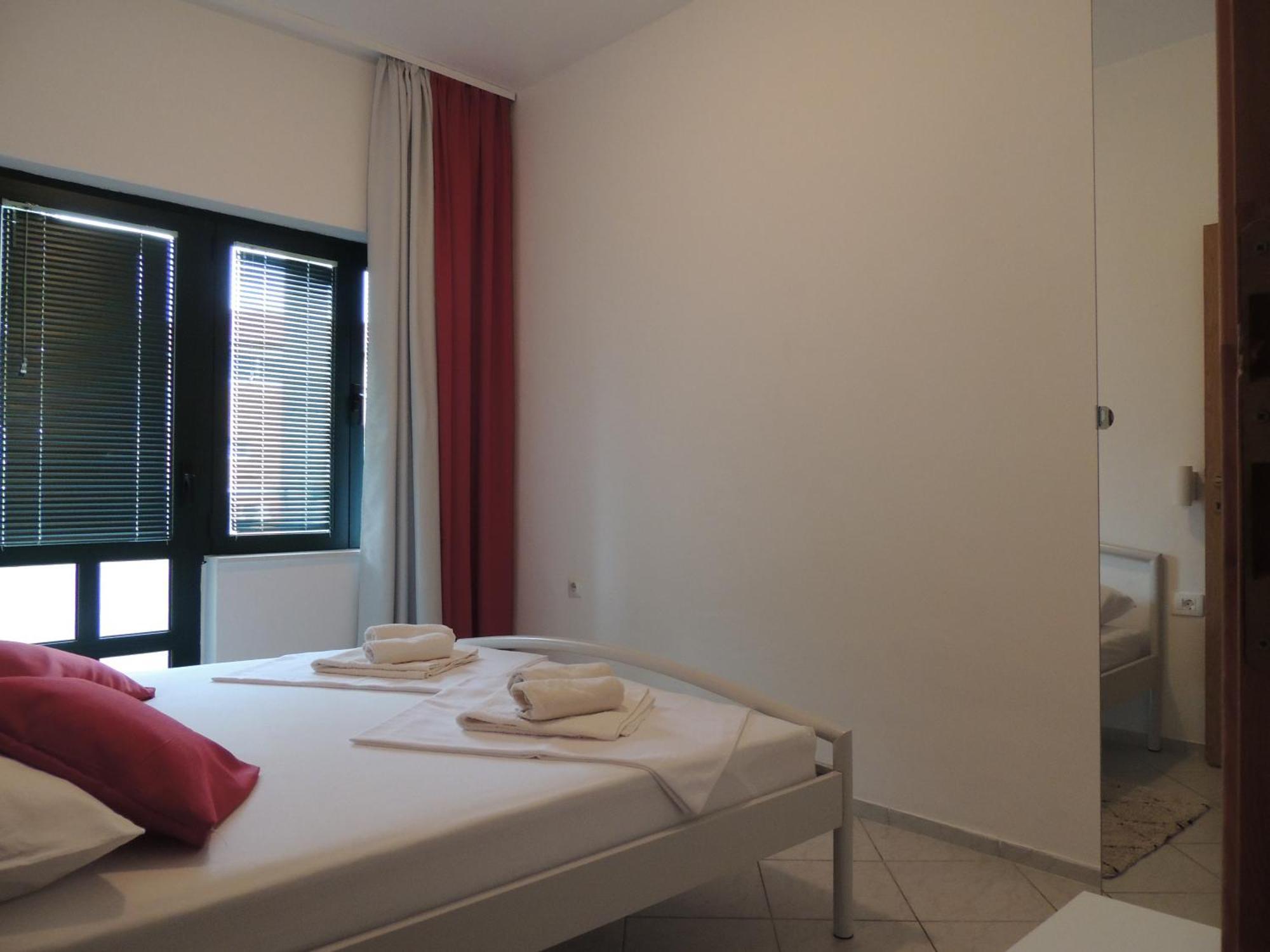 Apartments Suljic - Cash Only Property 스타리 그라드 외부 사진